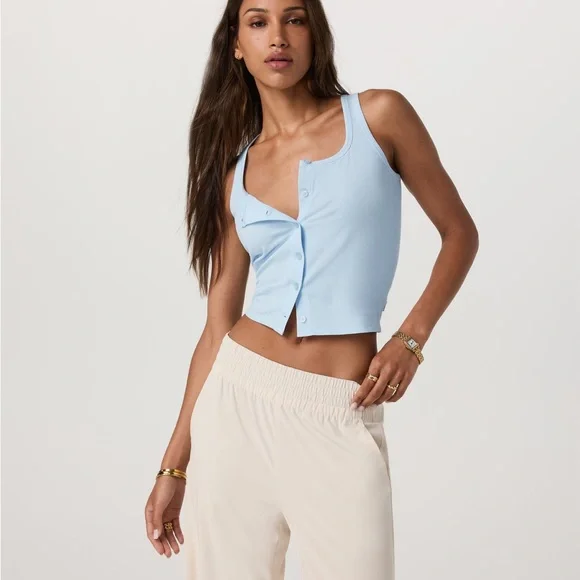 Vuori Pose Cardigan Tank in Light Mist - Picture 1 of 11